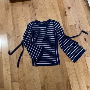 Gently worn Banana Republic sweater